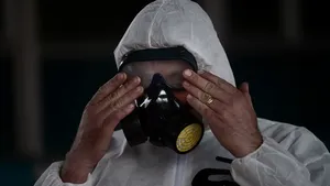 Poluare în Bucureşti, luni dimineaţa. Majoritatea senzorilor sunt la maxim. Arderi necontrolate la periferia oraşului