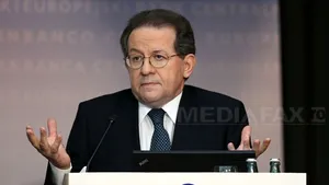 Vicepreşedinte BCE: Intrarea în incapacitate de plată nu atrage automat ieşirea Greciei din zona euro