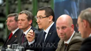 Ponta: În 2015, de la fabrica Daimler din Sebeş până la graniţa cu Ungaria se va merge pe autostradă