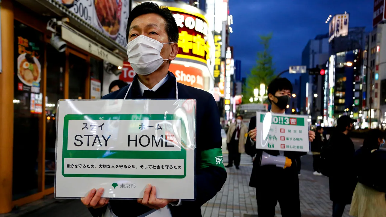 Japonia oferă aproape 1.000 de dolari tuturor cetăţenilor săi pentru suprimarea virusului 