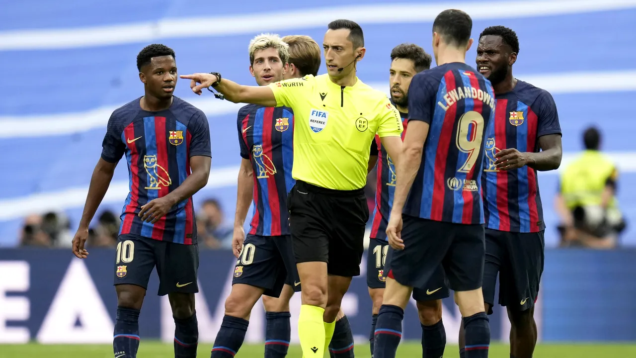 Real Madrid va acţiona în justiţie Barcelona în scandalul arbitrajelor