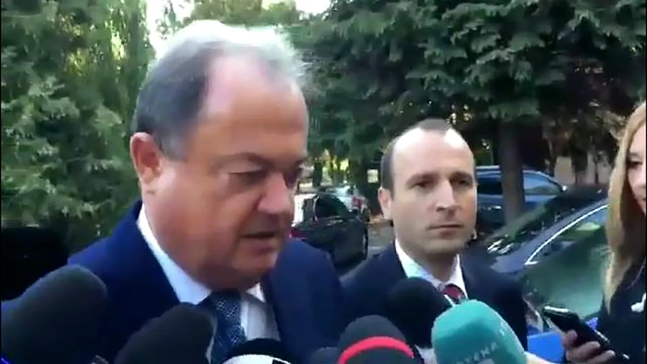 Vasile Blaga, copreşedintele PNL, pus sub control judiciar într-un dosar privind finanţarea PD-L. UPDATE: Gheorghe Ştefan, urmărit penal în acelaşi dosar/ Elena Udrea, chemată la audieri - VIDEO 