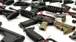 Trei bărbați, trimiși în judecată pentru trafic ilegal de arme letale din Turcia în România