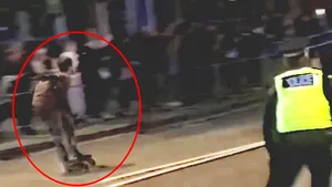 Securitate sporită la Londra. Ce a păţit un bărbat pe role care a forţat barierele de securitate, încearcând să ajungă la Charles al III-lea

