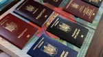 Țările în care românii plătesc cele mai scumpe vize turistice. Unele taxe depășesc costul biletului de avion