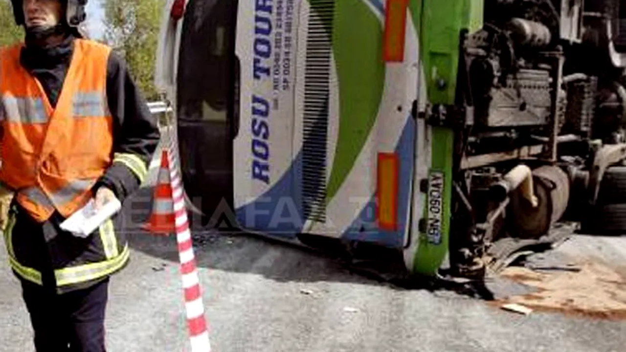 Nouă români răniţi în accidentul din Franţa, aduşi în ţară şi transferaţi la trei spitale ieşene