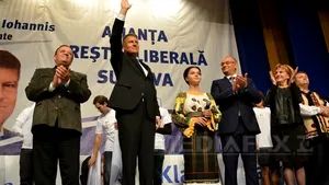 La întâlnirea cu Iohannis, Flutur în costum bavarez, Ţurcanu în costum naţional, iar Orban a cântat - FOTO, VIDEO