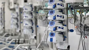 Medic la „Victor Babeş”, despre ultima gardă la COVID: 20 de pacienţi nevaccinaţi, 3 vaccinaţi. Cum diferă starea acestora