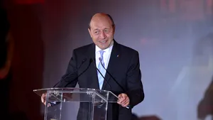 Băsescu, la 100 de ani de olimpism românesc: M-a impresionat până la lacrimi Patzaichin,cu pagaia ruptă