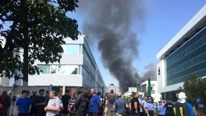 Incendiul din nordul Capitalei. Intervenţie pentru a evita aglomeraţia din zona birourilor 