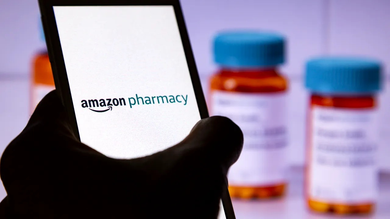 Amazon limitează numărul de teste rapide Covid-19 care pot fi cumpărate. Din ce cauză