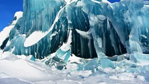 Topirea gheţarilor din Antarctica s-a accelerat în ultimii zece ani