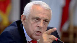 Daea, către Ciucă, în criza cerealelor: Să nu mă lăsaţi în luptă singur, că sunt multe puşti pe mine