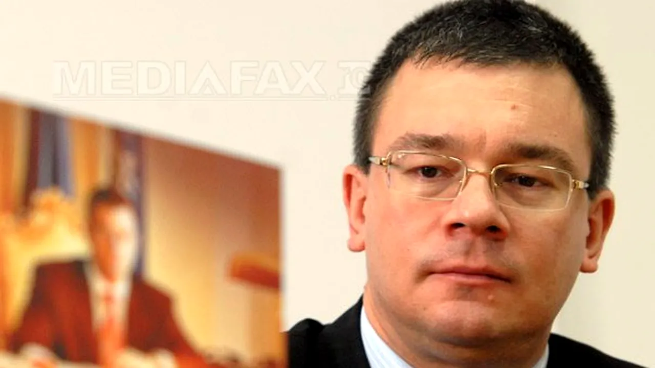 Ungureanu: Situaţia soţiei mele nu reprezintă conflict de interese. Judecata a devenit tendenţioasă
