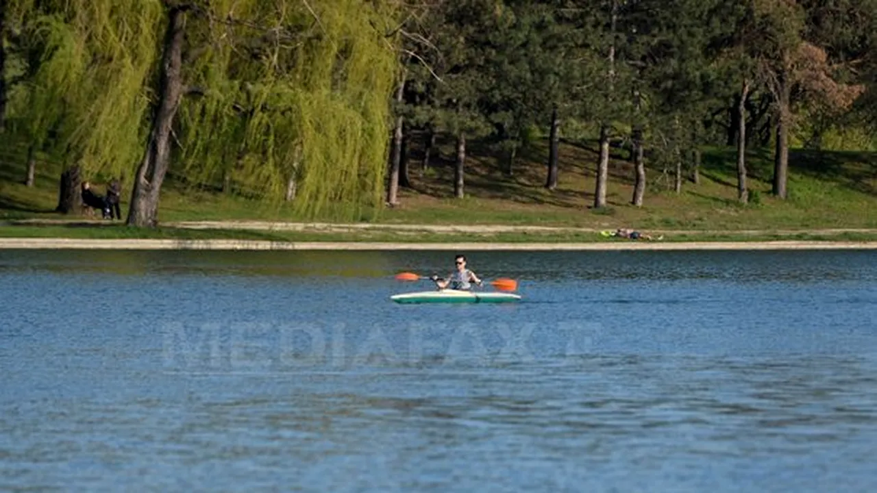 VREMEA până pe 1 iunie. Ce temperaturi vor fi şi cât va ploua în următoarele două săptămâni în fiecare regiune a ţării