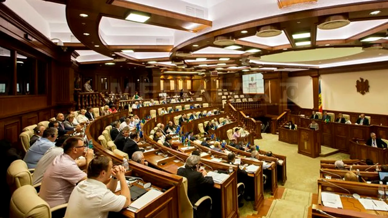 PCRM ar putea vota un guvern minoritar proeuropean în Moldova în anumite condiţii