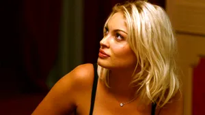 Valentina Pelinel prezintă 