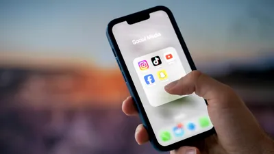 EXTERNE Marea Britanie vrea să limiteze accesul copiilor sub 16 ani la rețelele sociale. Când ar urma să intre în vigoare