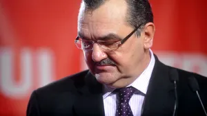 Mitrea se retrage din cursa pentru şefia PSD şi îi dă voturile lui Ponta