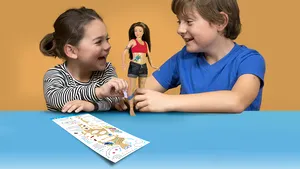 VIDEO Păpuşa „Cayla, prietena mea“, acuzată de spionaj. Părinţi din Germania, înştiinţaţi că trebuie să distrugă jucăria