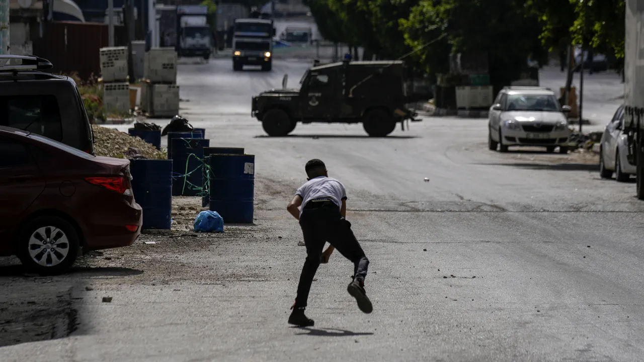 Cinci israelieni, răniţi într-un incident armat produs în Cisiordania