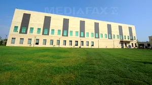 Ambasada SUA: Repudiem violenţa şi urmărim îndeaproape toate cazurile cu cetăţeni americani