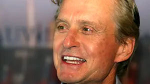 Michael Douglas, vocea ştirilor de la NBC
