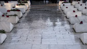 Jandarmii îşi comemorează sâmbătă eroii căzuţi la datorie în timpul Revoluţiei din 1989