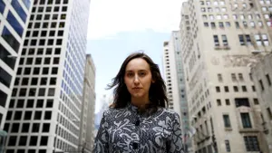 Tânăra ce ar putea fi noul Einstein. Are 24 ani, nu are cont pe reţelele de socializare şi nu a băut niciodată alcool | VIDEO