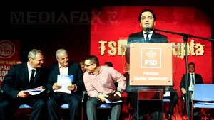 COMENTARIU: Aruncarea cu zburdălnicii mototolite