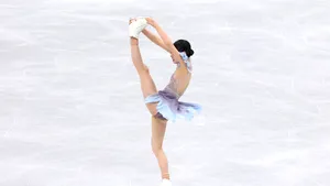 Sportivii ruși și belaruși vor putea participa la competițiile de patinaj sub statut neutru