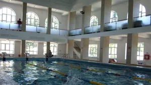 Încasări record la Baia publică din Galaţi după sistarea furnizării apei calde în oraş. Contra unui tarif de 5 lei/persoană, oamenii au venit în număr mare să facă duş cu apă caldă