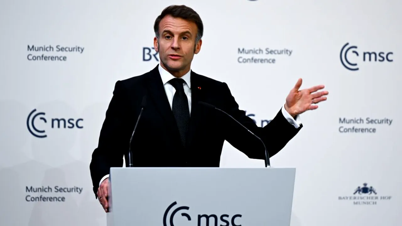 Macron afirmă că Europa trebuie să-și reproiecteze securitatea în mod independent: „Vom trăi cu Rusia în același loc, nu vreau ca această negociere să fie organizată de altcineva”