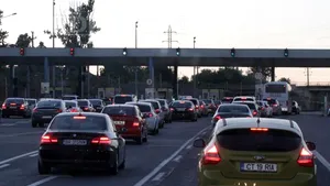 Traficul rutier pe autostrada Bucureşti-Constanţa, restricţionat din cauza unui accident
