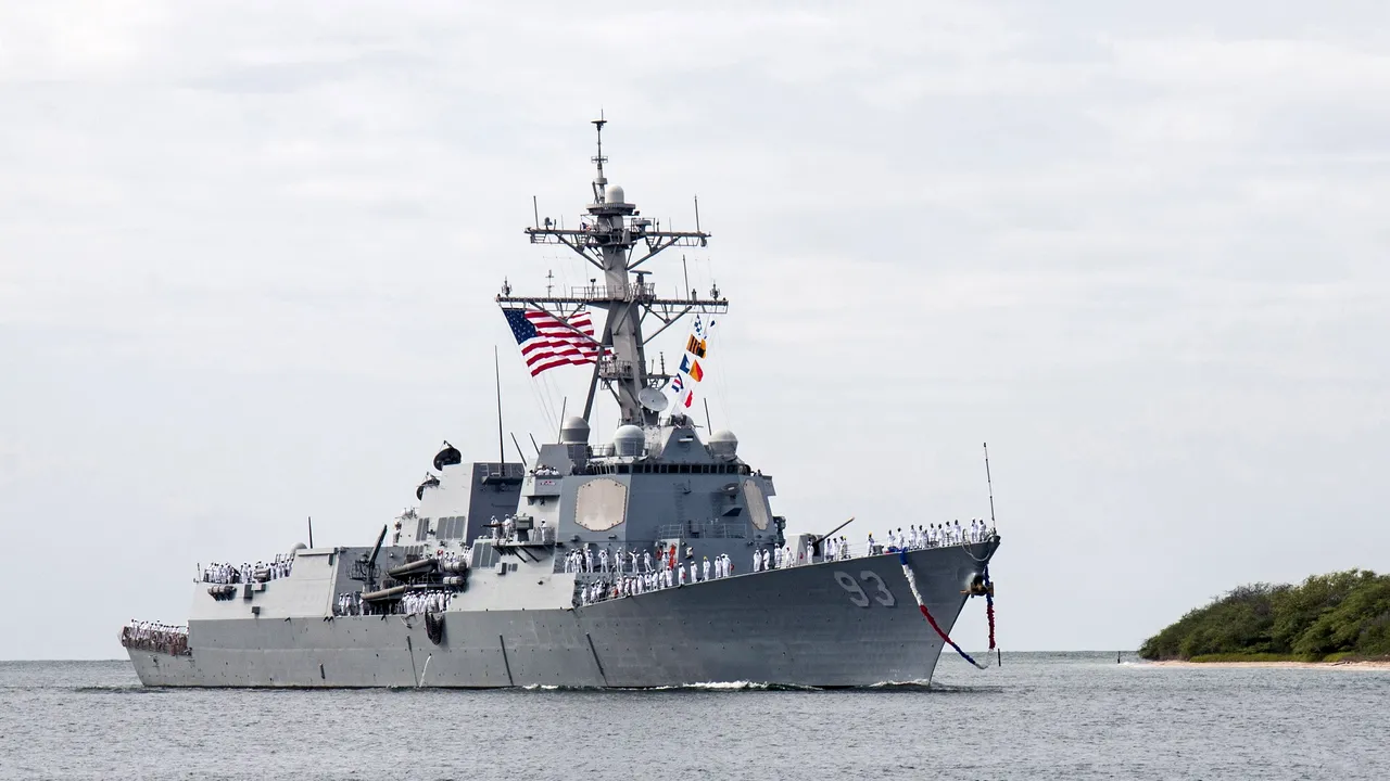 China avertizează Statele Unite, după ce o navă militară americană a tranzitat Strâmtoarea Taiwan