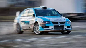 Spectatorul accidentat la Campionatul Naţional de Viteză în Coastă va fi transferat la Bucureşti