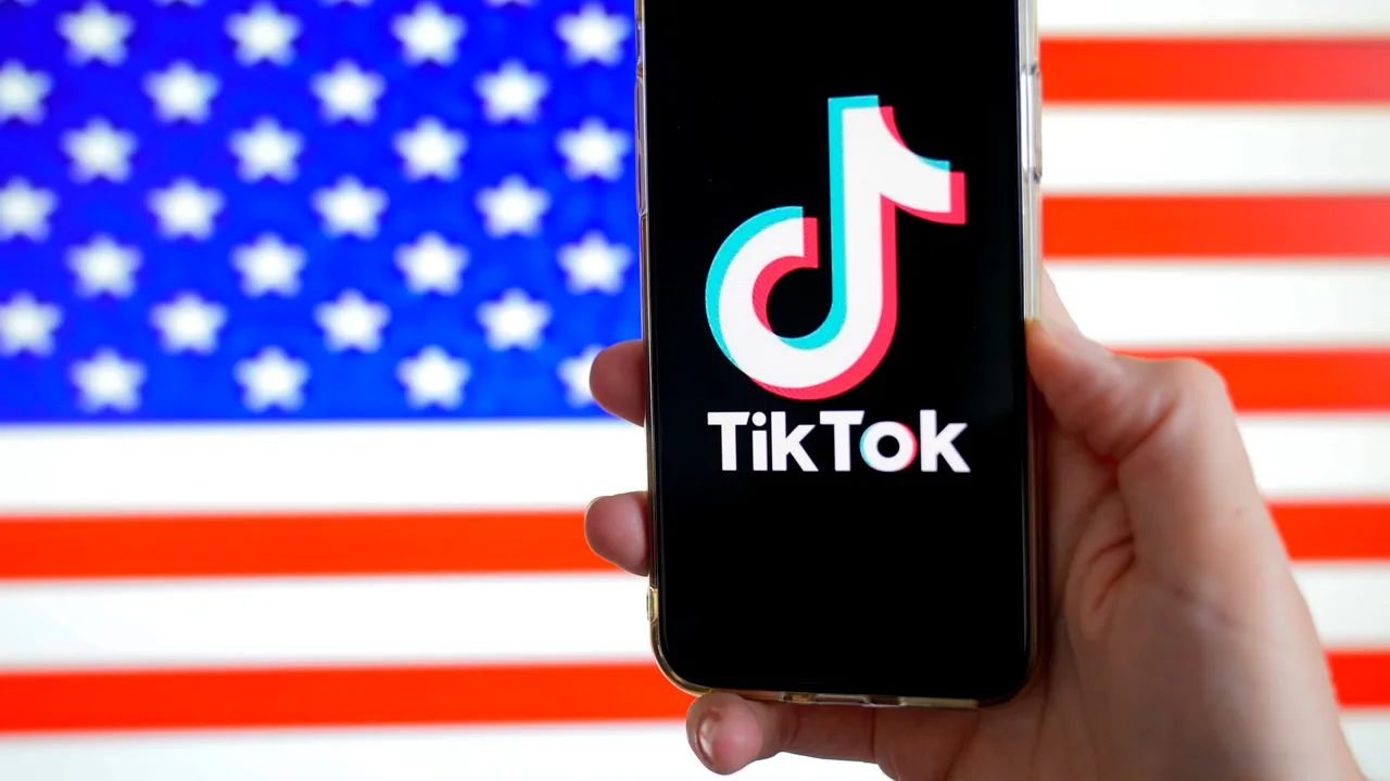 TikTok vrea să dea în judecată administraţia Trump pentru interzicerea aplicaţiei în Statele Unite