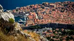 Cel mai aglomerat oraș din Europa are 6,5 milioane de turiști pe an și doar 40.000 de localnici