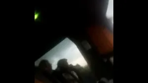 IMAGINI cu puternic impact emoţional: Momentul în care autocarul este răsturnat de tornadă în Călăraşi | VIDEO