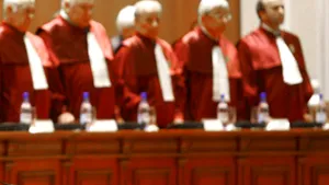 CC: Senatul s-a îndepărtat de textul propunerii legislative privind numirea procurorilor şefi