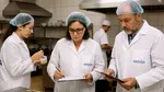 ANSVSA a dat amenzi de peste 1 milion de lei pe litoral. Controalele vor continua
