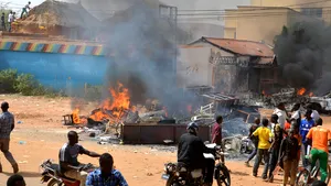 Zece morţi în urma protestelor violente din Niger