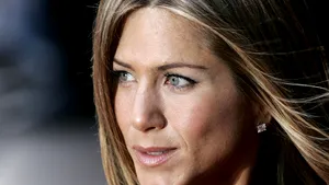 Actriţa Jennifer Aniston, în doliu. Mama sa a murit la 79 de ani