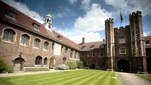 ANALIZĂ Expert Cambridge English, despre metodele anticopiat: Românii nu copiază la testele Cambridge