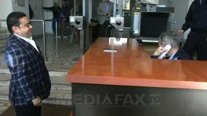 Adrian Minune, la DIICOT pentru deţinere de droguri: Am dat o declaraţie scurtă, pe o foaie albă, sunt martor, nu învinuit - FOTO 