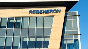 Studiu. Cocktailul de anticorpi dezvoltat de Regeneron ajută la prevenirea COVID-19 