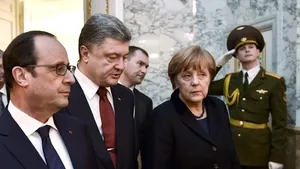 Ideea acordării Nobelului lui Merkel pentru contribuţia în Ucraina este 