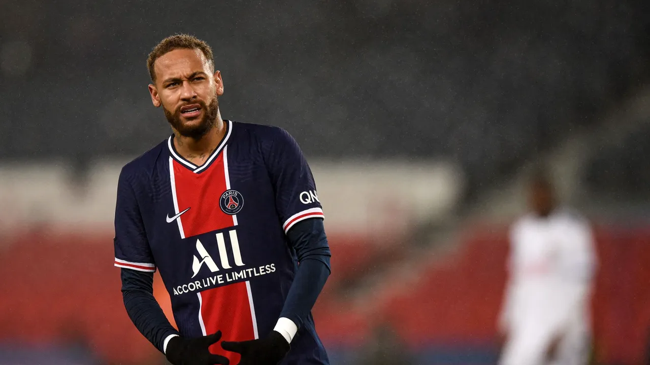 L'Equipe a stabilit 11-le ideal al anului 2020. Echipa cu cei mai mulţi jucători selectaţi. Messi este marele absent