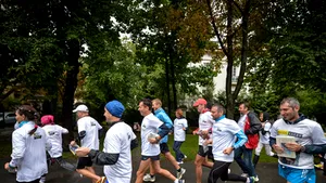 Restricţii rutiere în mai multe zone centrale din Capitală pentru evenimente sportive. Miniştri şi oficiali din Guvern participă astăzi la un cros - HARTĂ 