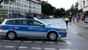 O înregistrare VIDEO surprinde imobilizarea autorului atacului din Germania, soldat cu un mort şi şase răniţi